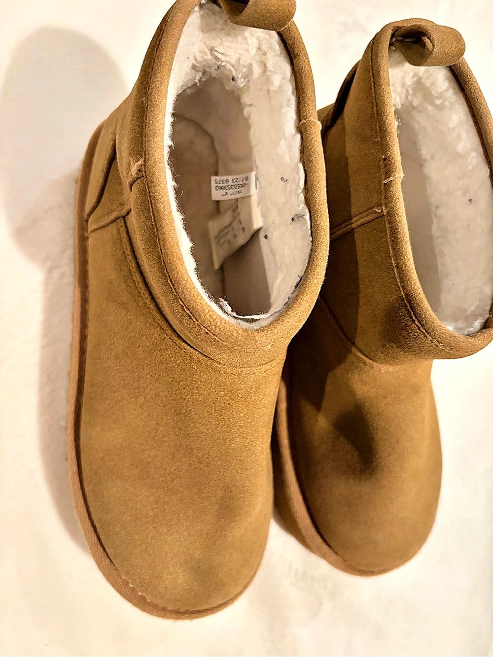 American Eagle Hang Out Booties